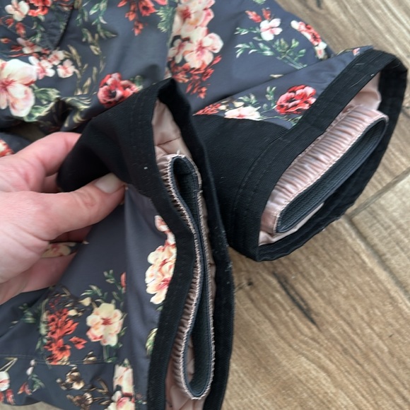 Northface 2t snowsuit - Picture 4 of 5